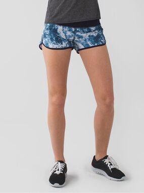 Lululemon Speed Short in Sea Side Silver Fox Alberta Lake / Naval Blue size 6